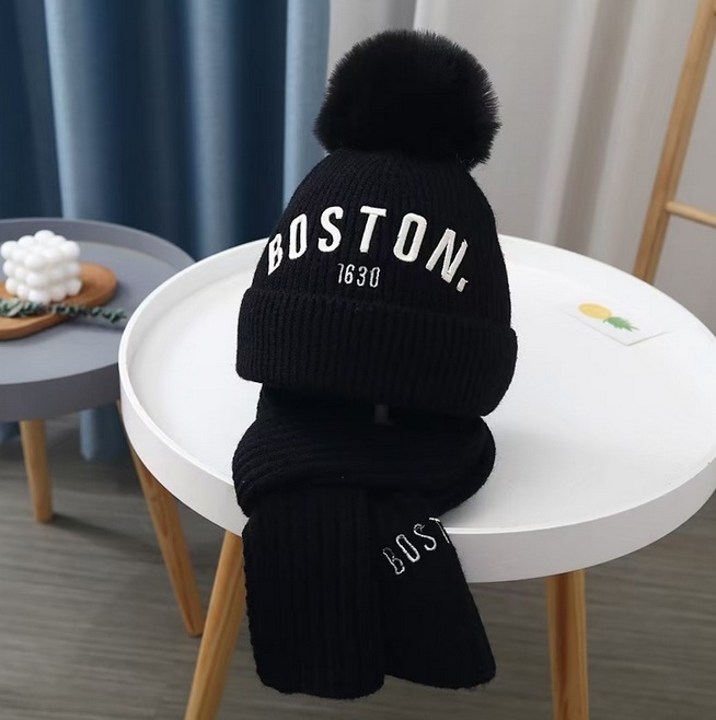 Шапка и шарф комплект зимний Boston